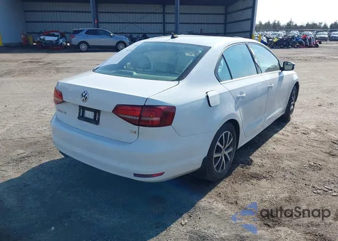 2017 Volkswagen Jetta 1.4T Se из США, поврежденный, VIN 3VWDB7AJ7HM210497